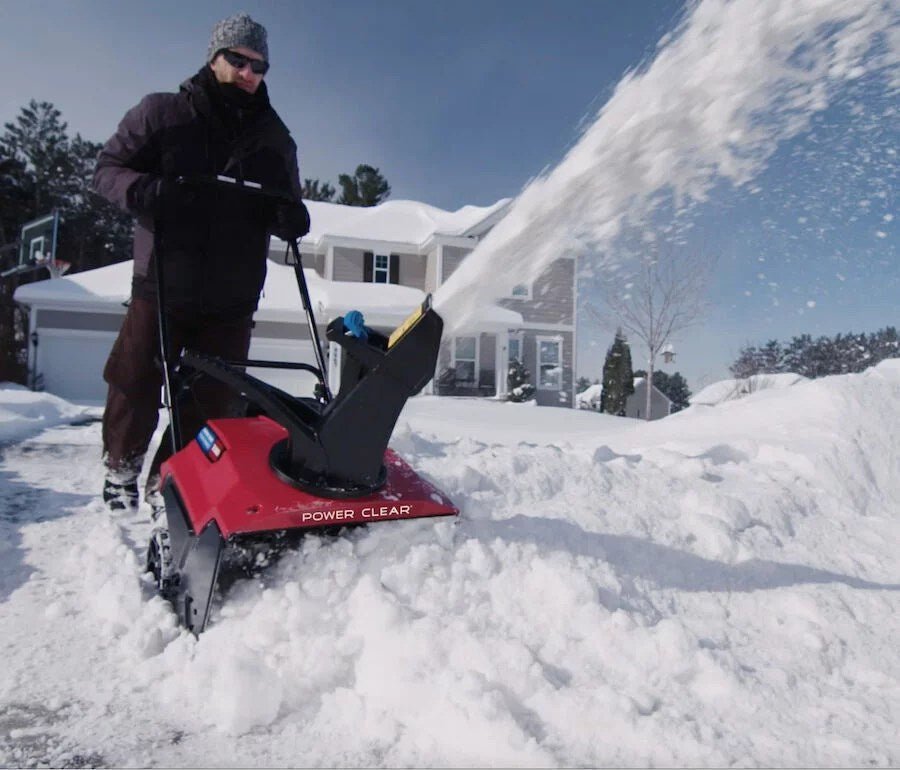 21 in. (53 cm) power clear® 721 e gas snow blower 21 in. (53 cm) power clear® 721 e gas snow blower